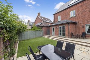 Photo 27- click for photo gallery